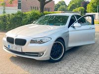 Gebraucht BMW 520 184 PS (135 kW) 2010 Silber Limousine
