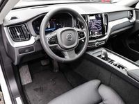 Gebraucht Volvo XC60 145 PS (106 kW) 2023 SUV