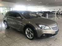 Gebraucht Opel Insignia Country Tourer 194 PS (142 kW) 2014 Gruen, metallic Kombi