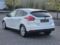 Usata Ford Focus 101 CV (74 kW) 2016 Bianco Berlina