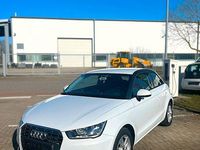 Gebraucht Audi A1 Basis 95 PS (69 kW) 2015 Weiß Kleinwagen