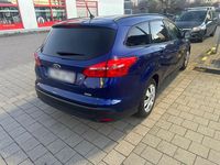 Używany Ford Focus 125 KM (91 kW) 2016 Niebieski Kombi