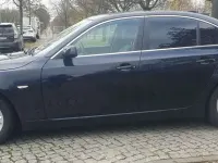 Gebraucht BMW 523 190 PS (139 kW) 2009 Monacoblau metallic Limousine