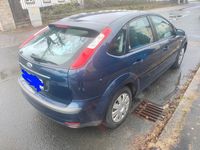 Gebraucht Ford Focus Ghia 116 PS (85 kW) 2006 Blau Limousine