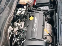 Gebraucht Opel Astra 105 PS (77 kW) 2009 Grau Limousine