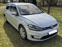 Gebraucht VW e-Golf 150 kW (204 PS) 2018 Weiß Kleinwagen