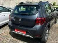 Gebraucht Dacia Sandero Prestige 101 PS (74 kW) 2020 Grau "comete" Kleinwagen