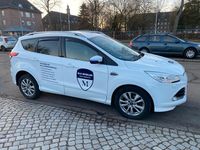 Gebraucht Ford Kuga Individual 150 PS (110 kW) 2015 Weiß SUV