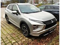Gebraucht Mitsubishi Eclipse Cross Plus 188 PS (138 kW) 2022 Silber SUV