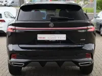 Uusi MG HS Luxury 224 HP (164 kW) 2026 Musta Katumaasturi