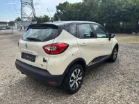 Gebraucht Renault Captur Experience 90 PS (66 kW) 2016 Elfenbein d16 + schwarz gne SUV