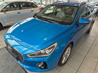 gebraucht Hyundai i30 cw Premium Navi*LED*RFK*AHK*LEDER