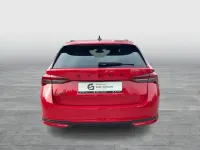 Gebraucht Skoda Octavia SportLine 150 PS (110 kW) 2025 Rot Kombi
