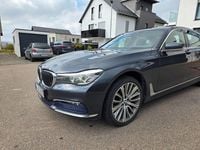 Gebraucht BMW 740 320 PS (235 kW) 2016 Grau Limousine