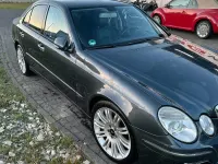 Usata Mercedes E280 190 CV (139 kW) 2009 Grigio Berlina