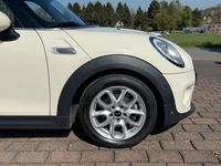 Usata Mini ONE 102 CV (75 kW) 2017 Bianco Utilitaria