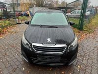 Gebraucht Peugeot 108 Active 69 PS (50 kW) 2014 Metallicschwarze lackierung Kleinwagen