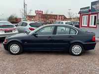 Gebraucht BMW 320 150 PS (110 kW) 1999 Blau Limousine