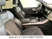 Gebraucht Audi Q8 S-Line 340 PS (250 kW) 2022 Grau SUV