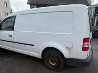 Second-hand VW Caddy 102 CP (75 kW) 2011 Alb Monovolum