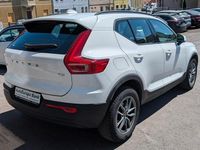 Gebraucht Volvo XC40 156 PS (114 kW) 2018 Weiß SUV