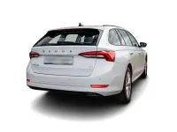 Gebraucht Skoda Octavia Ambition 2023 Weiss Limousine