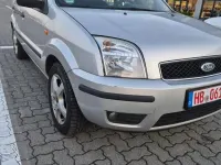 Gebraucht Ford Fusion 90 PS (66 kW) 2004 Silber Kleinwagen