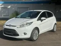Gebraucht Ford Fiesta Titanium 82 PS (60 kW) 2009 Weiß Limousine