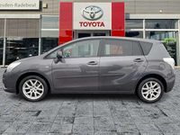 Gebraucht Toyota Verso Travel 147 PS (108 kW) 2012 Grey metallic Van / Kleinbus