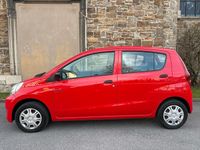 Gebraucht Daihatsu Cuore 69 PS (50 kW) 2008 Rot Kleinwagen