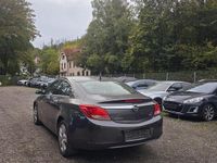 Gebraucht Opel Insignia Edition 131 PS (96 kW) 2010 Grau Limousine