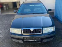 Używany Skoda Octavia 101 KM (74 kW) 2003 Niebieski Kombi