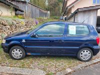 Gebraucht VW Polo 60 PS (44 kW) 2001 Blau Kleinwagen