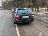 Gebraucht Mercedes E280 177 PS (130 kW) 2005 Schwarz Kombi