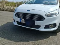 Gebraucht Ford S-MAX Titanium 179 PS (131 kW) 2018 Weiß Van / Kleinbus