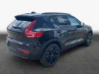 Gebraucht Volvo XC40 Plus 197 PS (144 kW) 2026 Onyx black metallic SUV