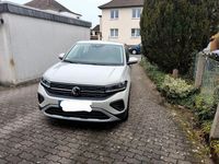 Gebraucht VW T-Cross Trendline 95 PS (69 kW) 2024 Beige SUV