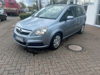 gebraucht Opel Zafira 1,6 Benzin 7 sitzer