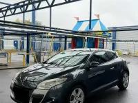Gebraucht Renault Mégane Coupé Dynamique 131 PS (96 kW) 2010 Schwarz Coupé