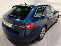 Gebraucht Skoda Superb Style 150 PS (110 kW) 2023 Blau Kombi