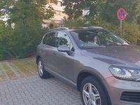 Gebraucht VW Touareg 239 PS (175 kW) 2010 Grau SUV