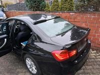Gebraucht BMW 320 184 PS (135 kW) 2013 Schwarz Limousine