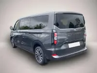 Gebraucht Ford Tourneo Custom Titanium 170 PS (125 kW) 2025 Manufacturer Van