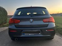 Gebraucht BMW 116 Advantage 109 PS (80 kW) 2019 Grau Kleinwagen
