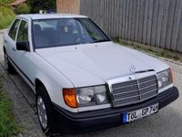 Gebraucht Mercedes 230 132 PS (97 kW) 1989 Weiß Limousine