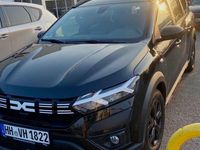 Gebraucht Dacia Jogger Extreme 101 PS (74 kW) 2023 Schwarz Van / Kleinbus