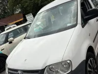 Gebraucht VW Caddy 80 PS (58 kW) 2010 Weiß Van / Kleinbus