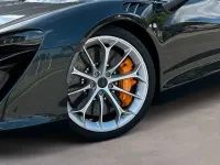 Neu McLaren Artura 700 PS (514 kW) 2026 Grau Cabrio