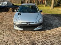 Gebraucht Peugeot 206 75 PS (55 kW) 2006 Grau Coupé