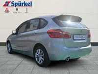 Gebraucht BMW 218 Active Tourer Advantage 140 PS (102 kW) 2018 Silber Van / Kleinbus